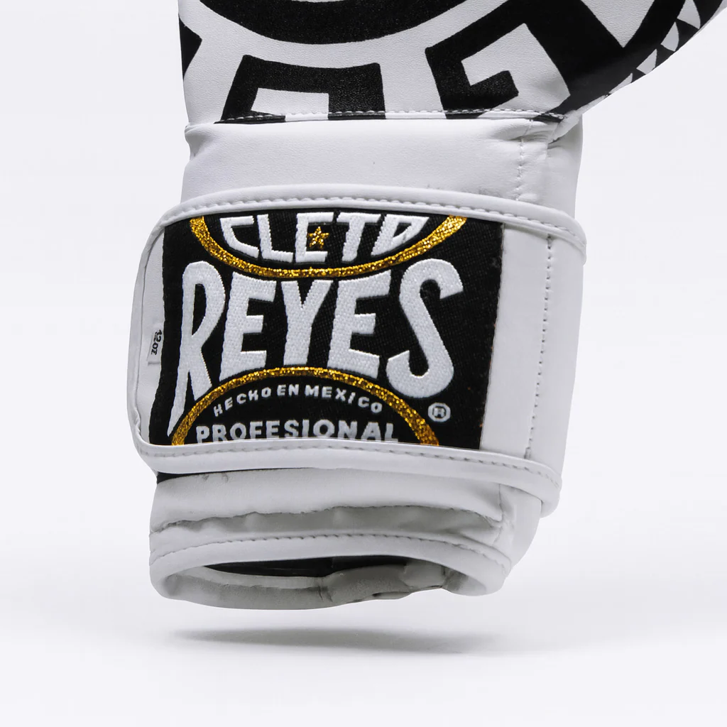 Boxing gloves Cleto Reyes Fiber Calendario Azteco Prison Art - Image 5