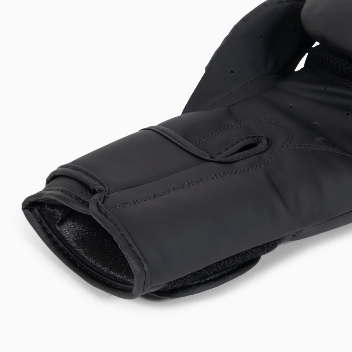 Boxing gloves Combat Arena Club  - Image 10