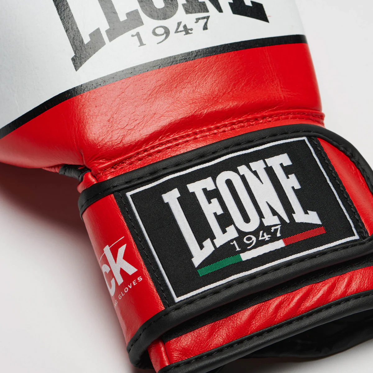 Boxing gloves Leone Shock GN047 - Image 29