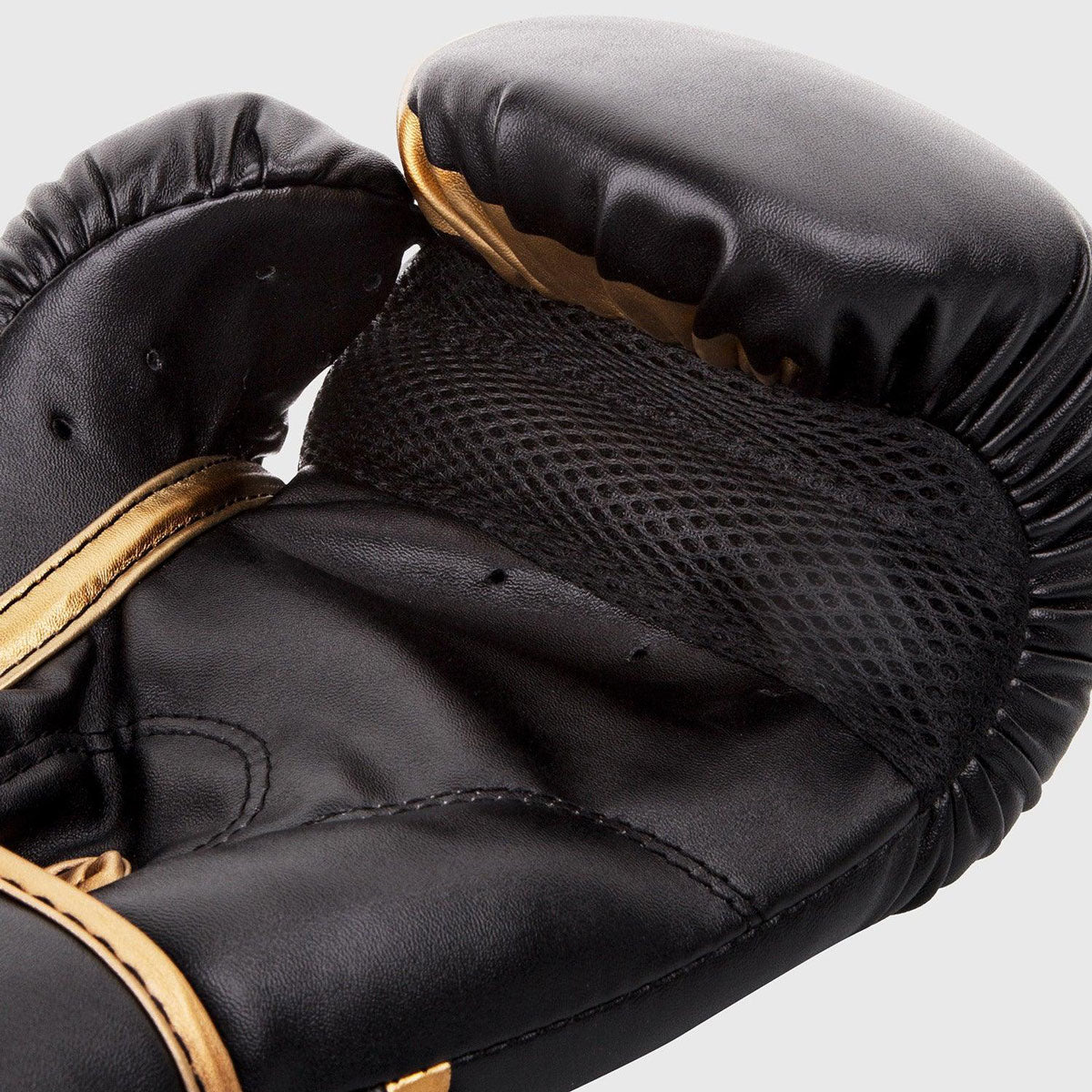 Boxing gloves Venum Challenger 2.0 Black Gold  - Image 3