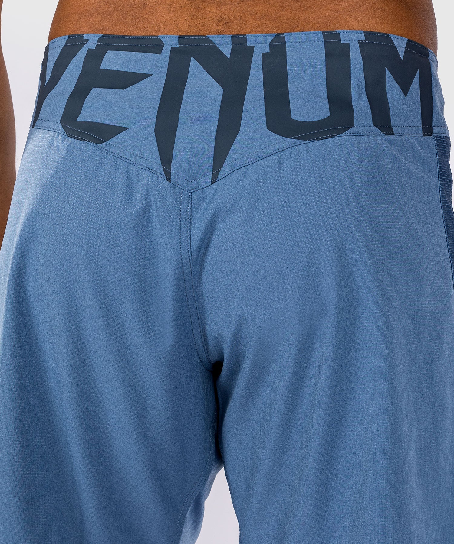 MMA shorts Venum Light 5.0  - Image 17