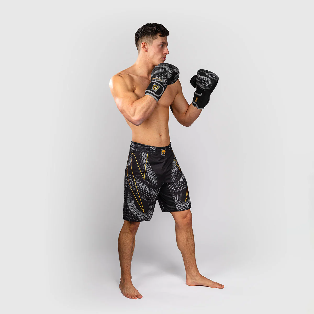 MMA shorts Venum Matupa Black-gray - Image 5