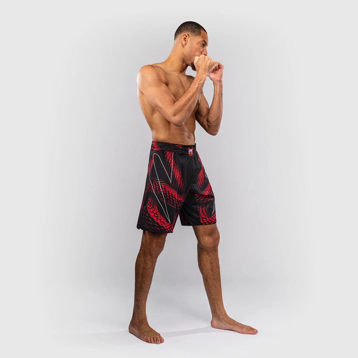 MMA shorts Venum Matupa Black-red - Image 4
