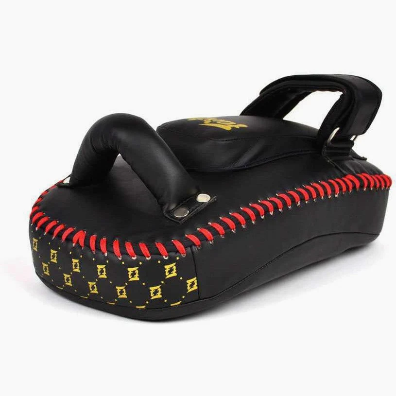 Pao Fairtex Microfiber Curved Small KPLC6 Black-gold  - Image 5