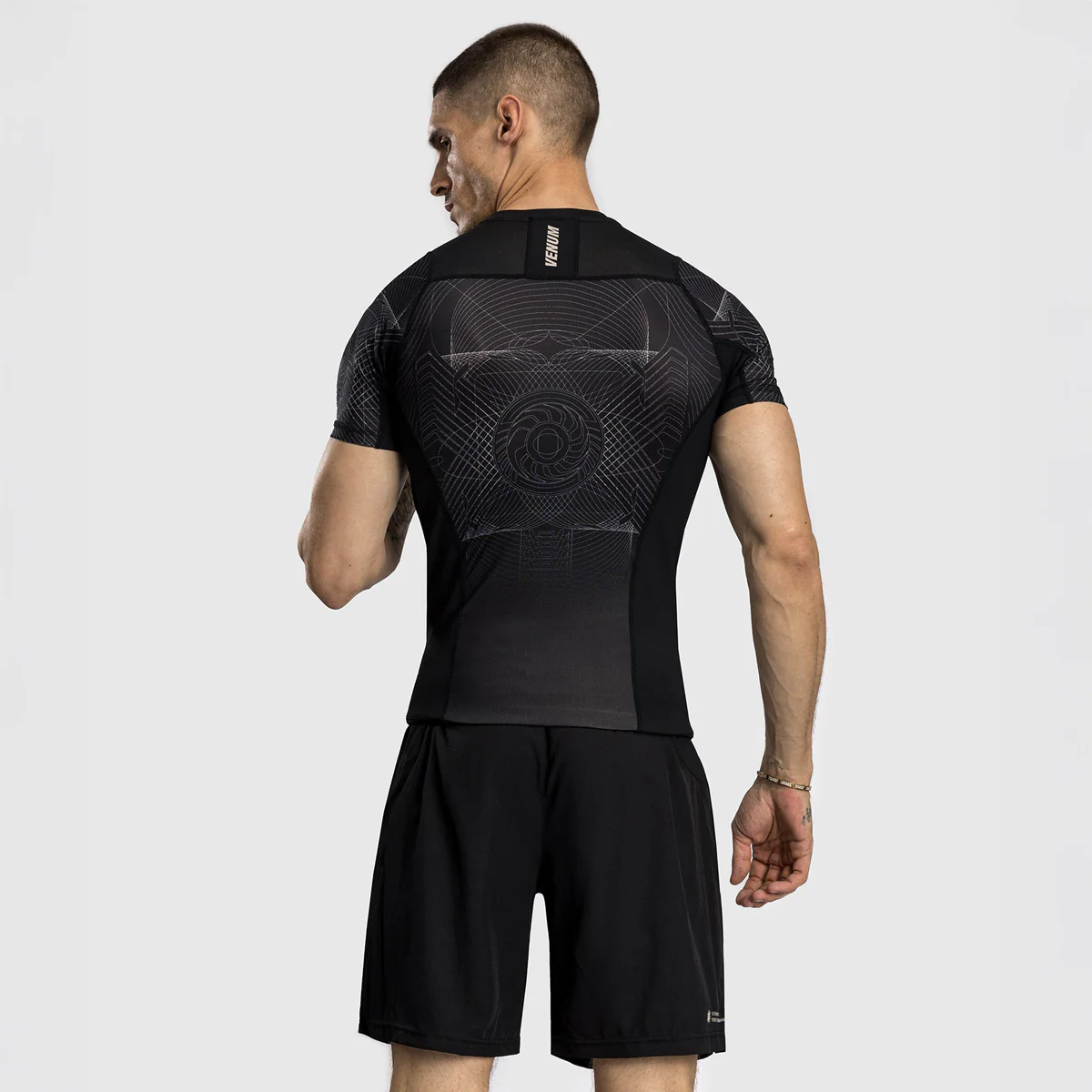 Rashguard Venum G-Fit Air short sleeves Black-sand  - Image 4