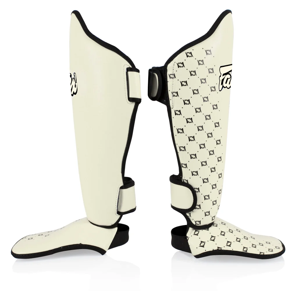 Shinguards Fairtex Competition SP5 with white footrests - Image 4