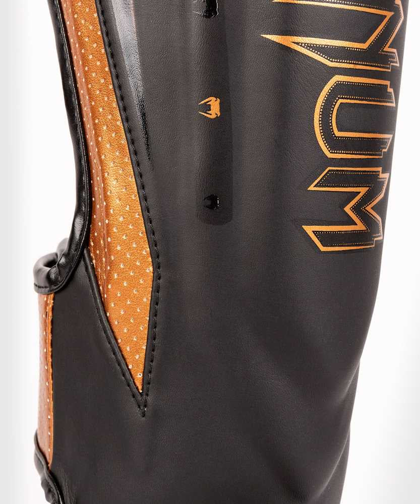 Shinguards Venum Elite EVO - Image 6