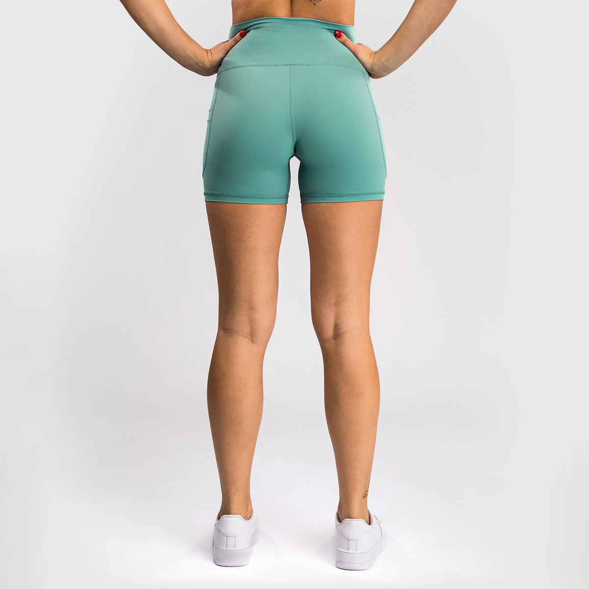 Short leggings Women Venum Essential Aqua green  - Image 2
