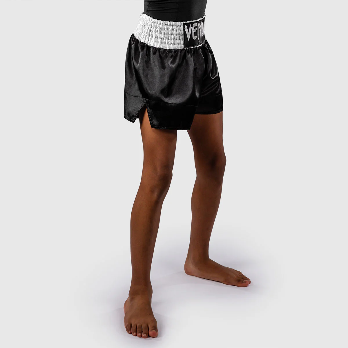 Shorts Child kick-thai Venum Classic Black-white  - Image 2