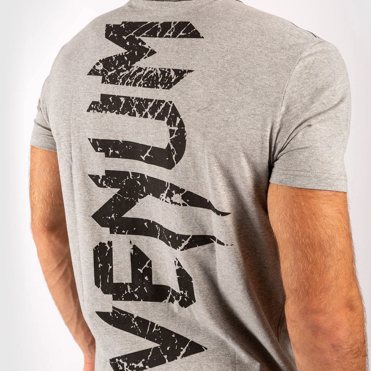 T-shirt in Cotton Venum Giant Gray-Black  - Image 6