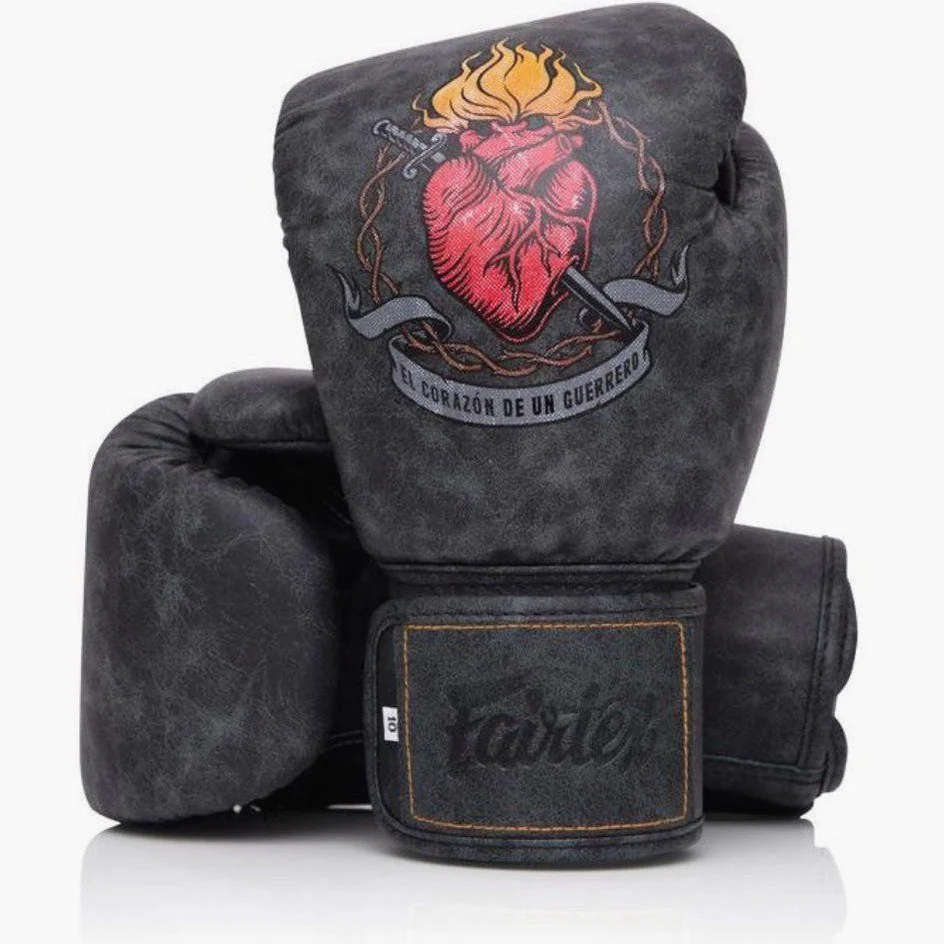 Thai boxing gloves Fairtex The Heart of Warrior 